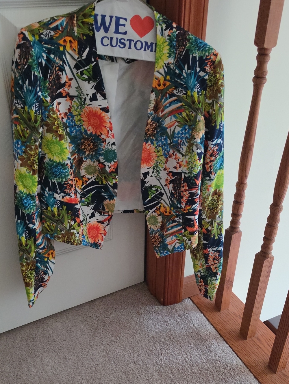 Millibon Vibrant Tropical Floral Cropped Blazer - Multicolor